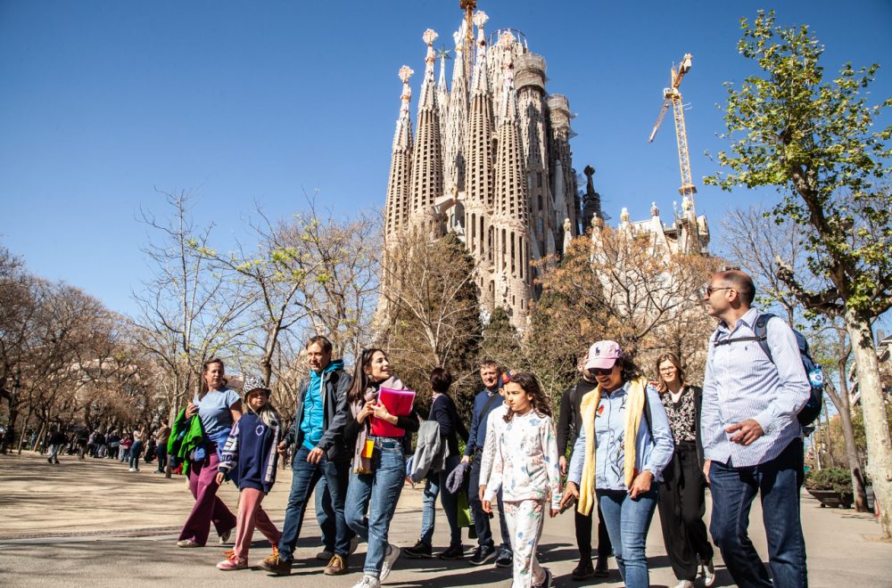 Gaudi architecture walking tour