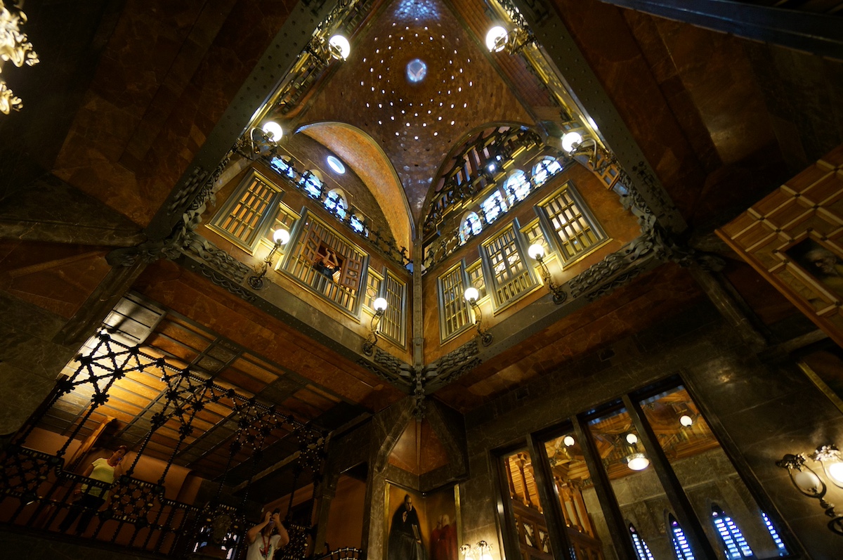 Palau Guell Gaudi