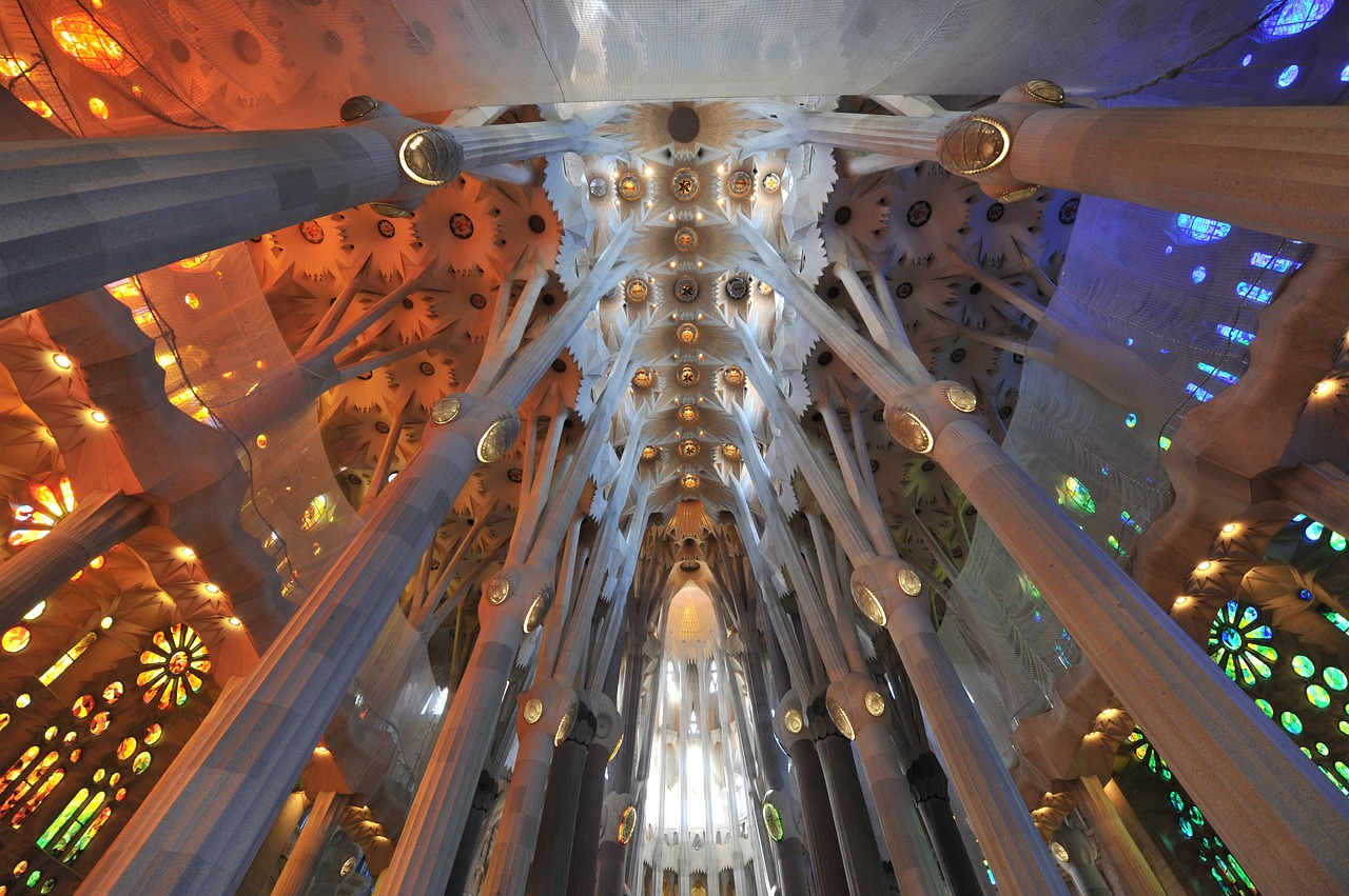 Sagrada Familia interior ceiling view from below