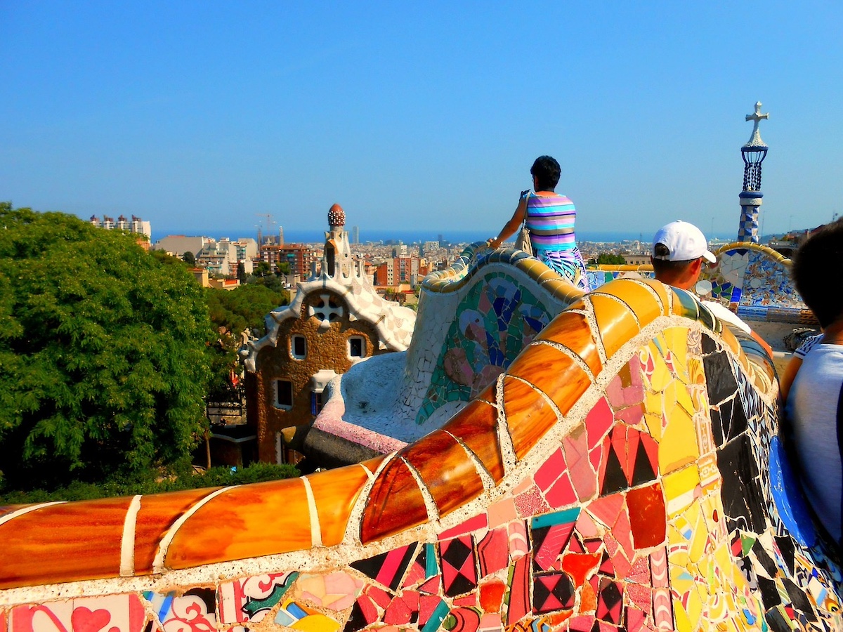 Serpentine Bench Park Guell