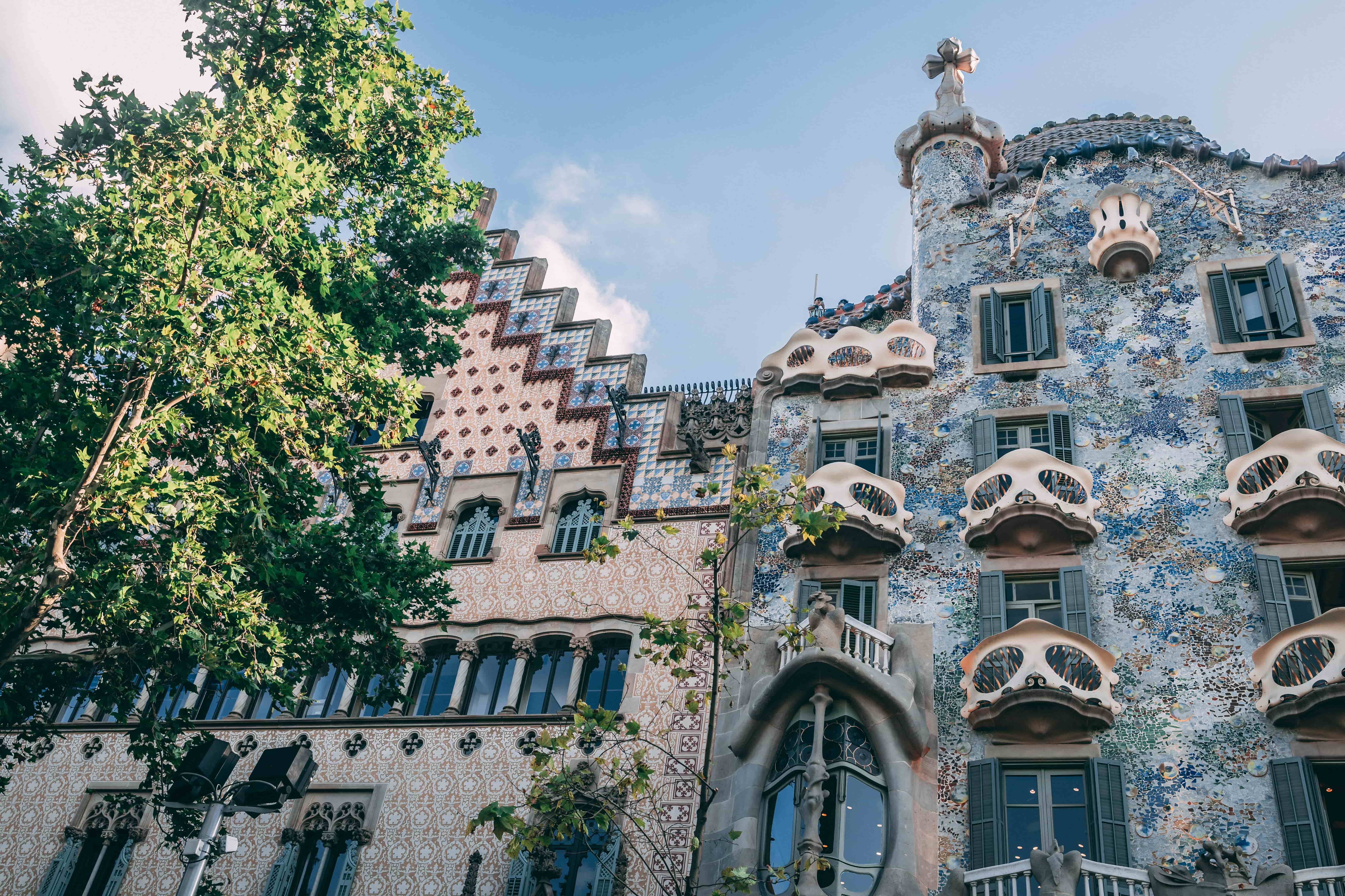 Casa Amatller next to Casa Batlló seen on Gaudí tour